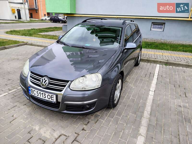 Универсал Volkswagen Golf 2008 в Львове