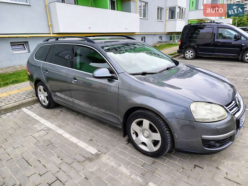 Универсал Volkswagen Golf 2008 в Львове