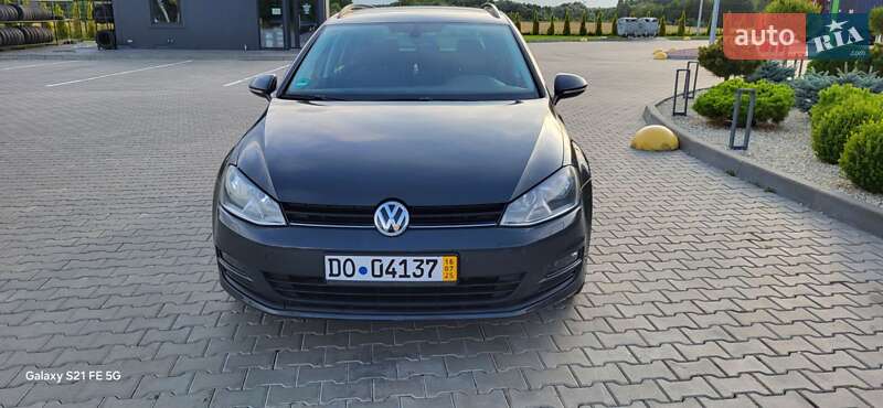 Універсал Volkswagen Golf 2014 в Луцьку