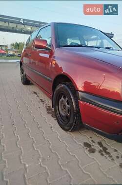 Хэтчбек Volkswagen Golf 1993 в Киеве