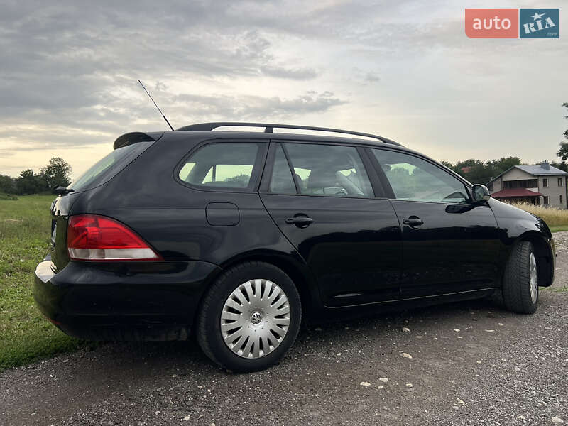 Универсал Volkswagen Golf 2008 в Тернополе