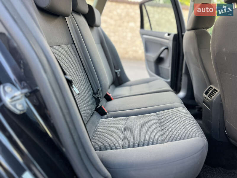 Универсал Volkswagen Golf 2008 в Тернополе