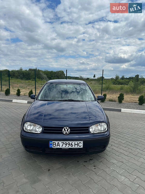Volkswagen Golf 2001