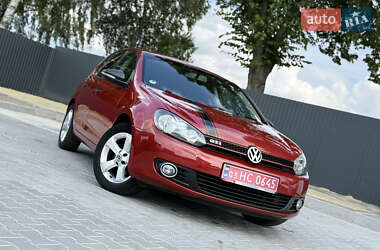 Хетчбек Volkswagen Golf 2010 в Володимирі