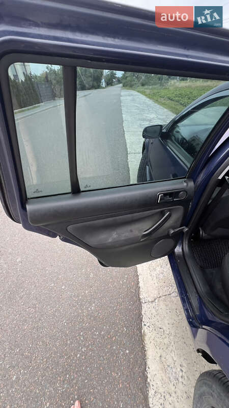 Универсал Volkswagen Golf 2003 в Буске фото 20 Универсал Volkswagen Golf 2003 в Буске