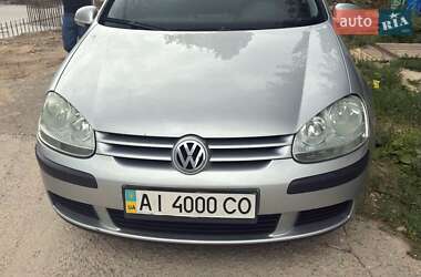 Хэтчбек Volkswagen Golf 2005 в Киеве