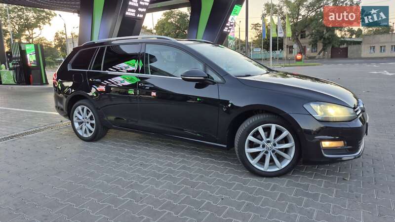Універсал Volkswagen Golf 2015 в Одесі