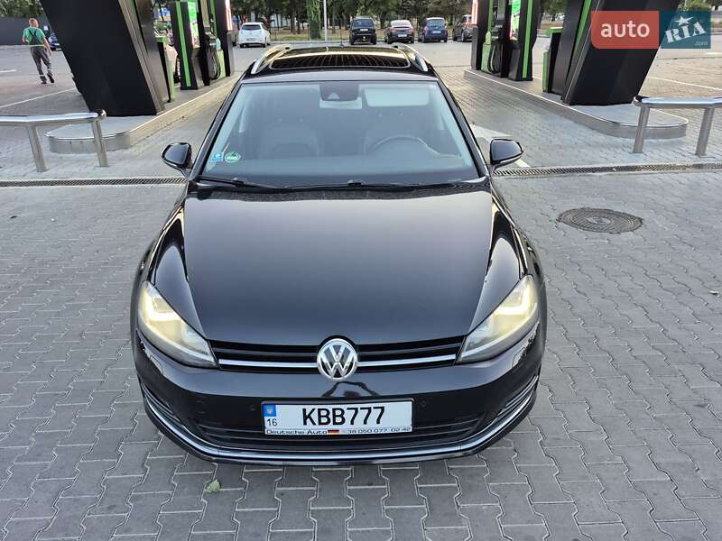 Універсал Volkswagen Golf 2015 в Одесі