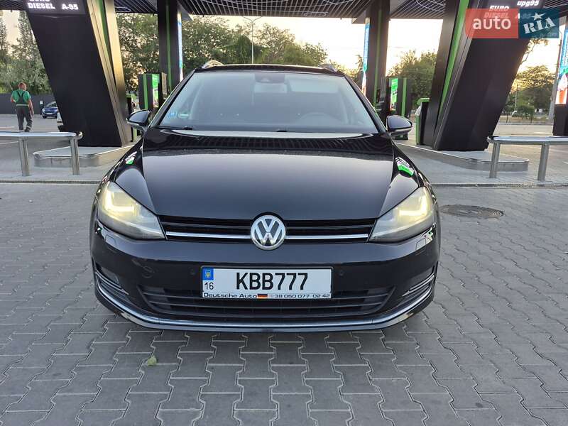 Універсал Volkswagen Golf 2015 в Одесі