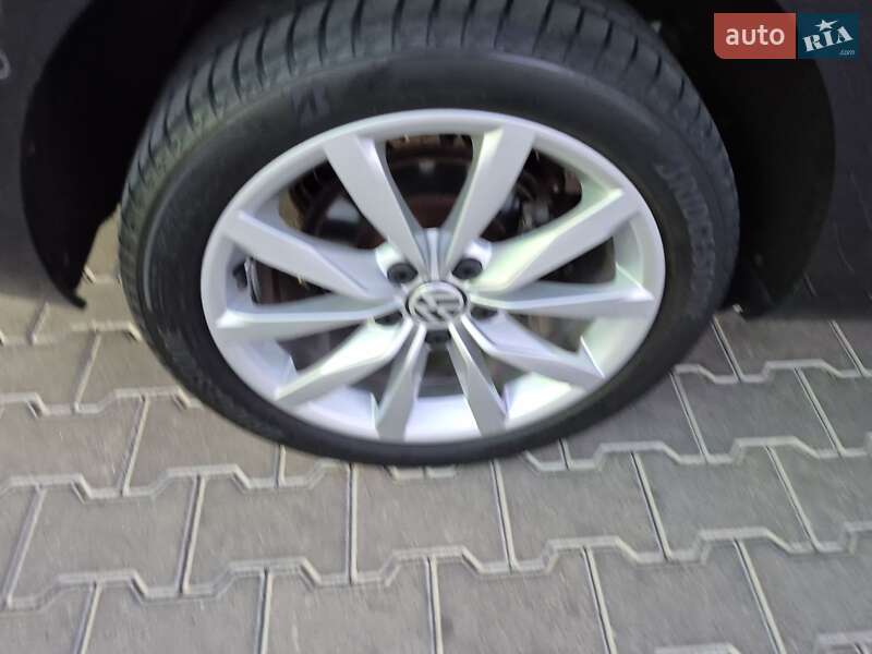 Універсал Volkswagen Golf 2015 в Одесі