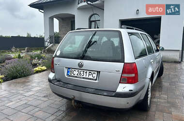 Універсал Volkswagen Golf 2004 в 