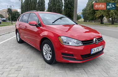 Универсал Volkswagen Golf 2015 в Черкассах