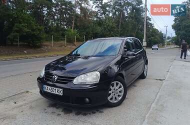 Хетчбек Volkswagen Golf 2007 в Києві