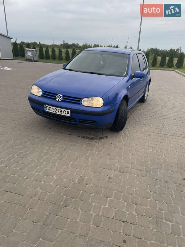Хетчбек Volkswagen Golf 1998 в Надвірній