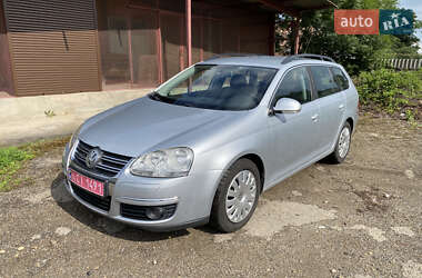 Універсал Volkswagen Golf 2008 в Івано-Франківську