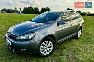Универсал Volkswagen Golf 2009 в Краснограде