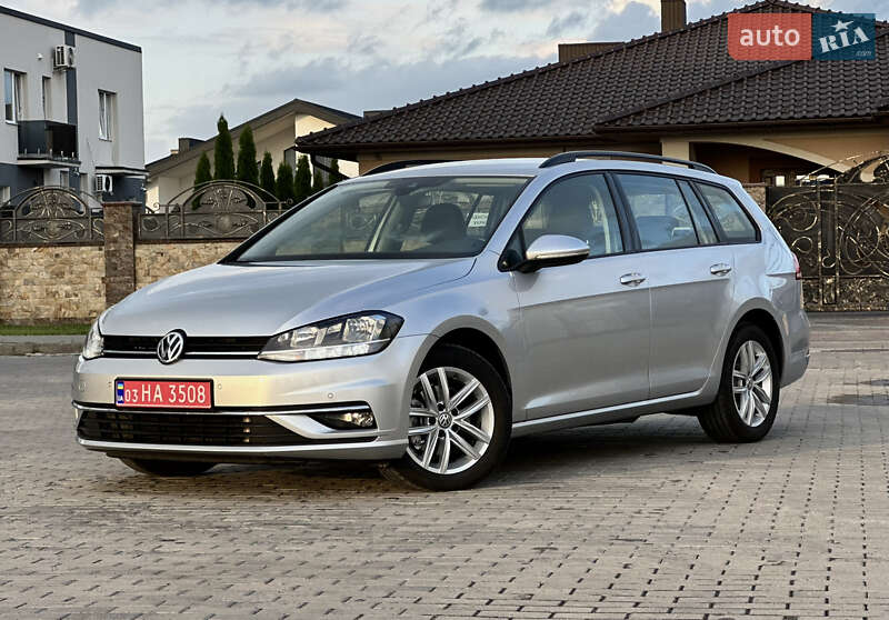 Volkswagen Golf 2020