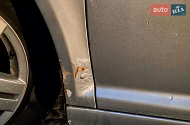 Хэтчбек Volkswagen Golf 2003 в Львове