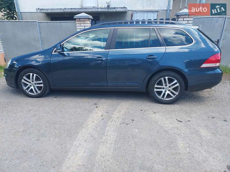 Універсал Volkswagen Golf 2007 в Сваляві