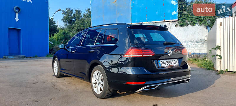 Універсал Volkswagen Golf 2017 в Конотопі