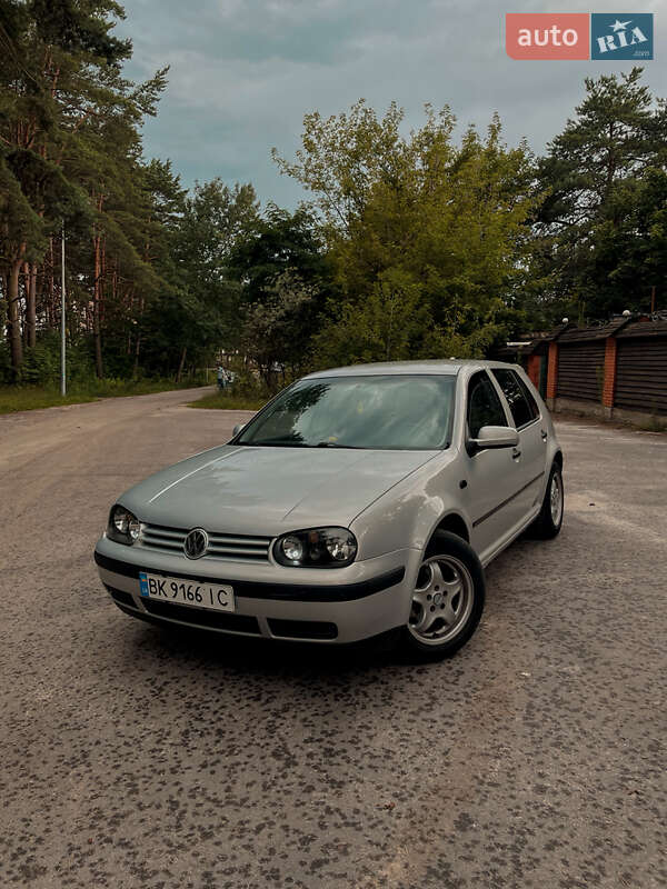 Volkswagen Golf 1999