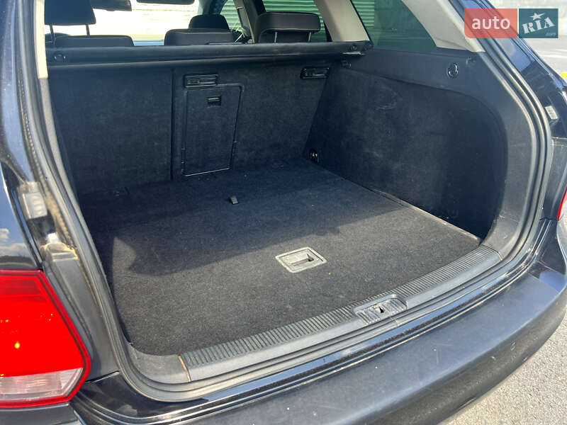 Універсал Volkswagen Golf 2012 в Львові