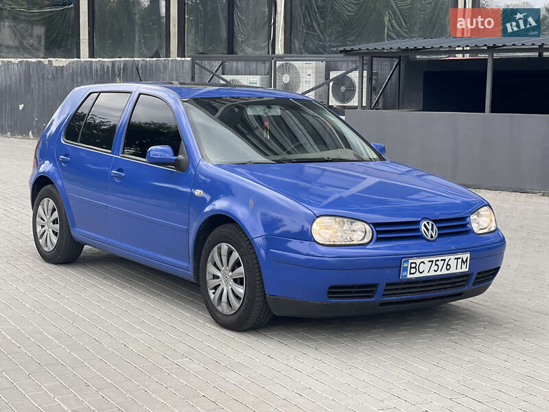 Volkswagen Golf 2000