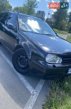 Универсал Volkswagen Golf 2002 в Ивано-Франковске