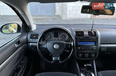 Универсал Volkswagen Golf 2009 в 