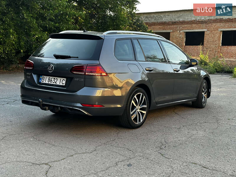 Універсал Volkswagen Golf 2017 в Полтаві