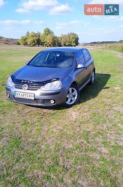 Хэтчбек Volkswagen Golf 2005 в Харькове