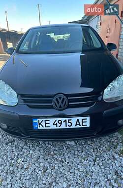 Хетчбек Volkswagen Golf 2004 в Кривому Розі