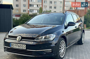Универсал Volkswagen Golf 2017 в Тернополе