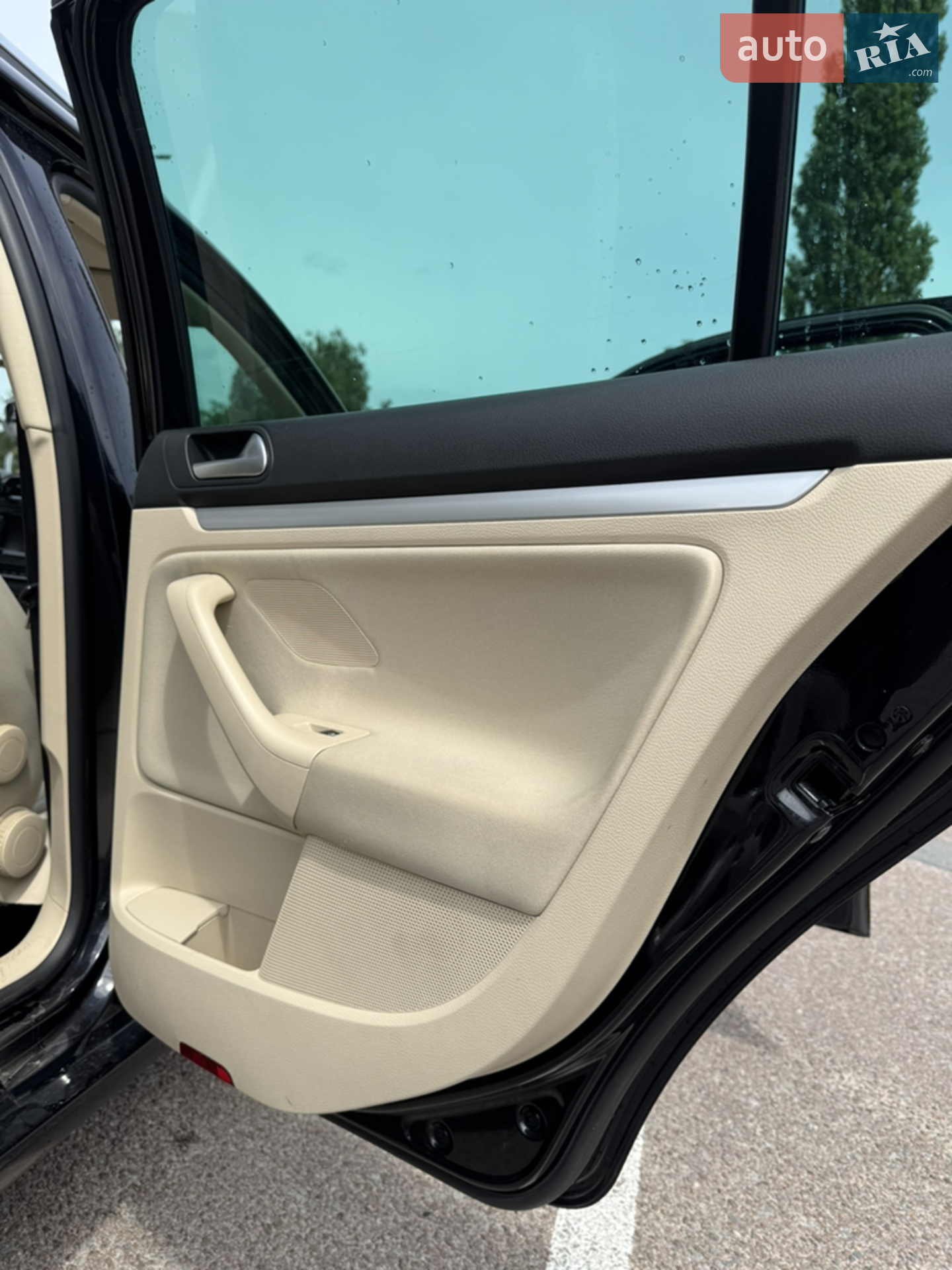 Volkswagen Golf 2010 VIN WVWZZZ1KZAM689433 фото оголошення 13 з 25