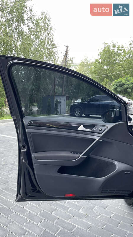 Универсал Volkswagen Golf 2017 в Полтаве фото 20 Универсал Volkswagen Golf 2017 в Полтаве