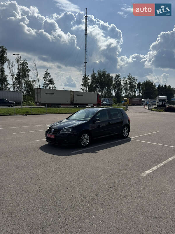 Хэтчбек Volkswagen Golf 2008 в Ковеле