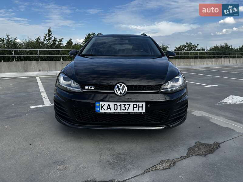 Volkswagen Golf 2015