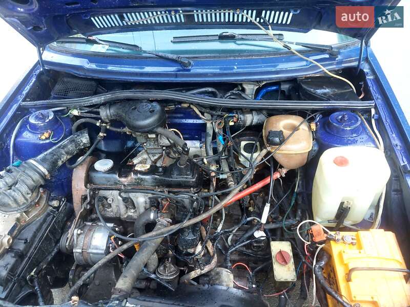 Хетчбек Volkswagen Golf 1988 в Івано-Франківську фото 2 Хетчбек Volkswagen Golf 1988 в Івано-Франківську