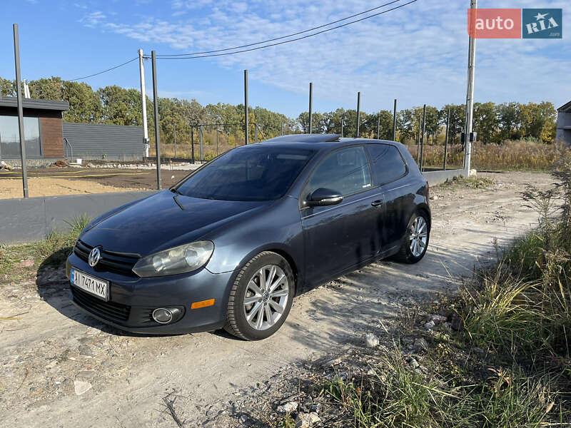 Хетчбек Volkswagen Golf 2012 в Києві