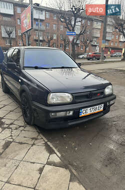 Хэтчбек Volkswagen Golf 1993 в Черновцах