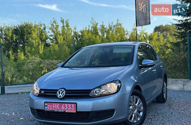 Хетчбек Volkswagen Golf 2010 в Дрогобичі