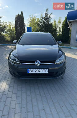 Хэтчбек Volkswagen Golf 2013 в Львове