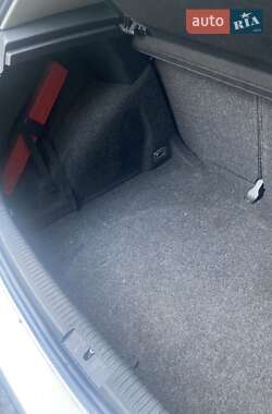 Хэтчбек Volkswagen Golf 2007 в Черкассах