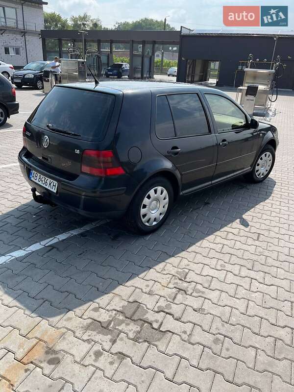 Volkswagen Golf 1998