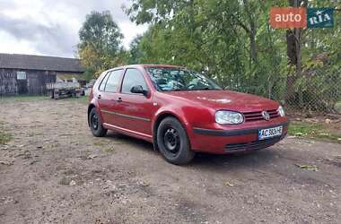 Хетчбек Volkswagen Golf 2000 в Нововолинську