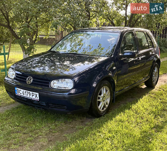 Volkswagen Golf 2000