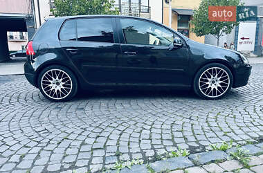 Хэтчбек Volkswagen Golf 2007 в Мукачево