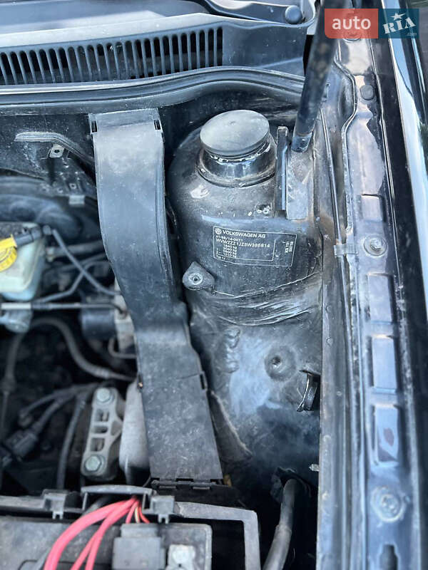 Универсал Volkswagen Golf 2003 в Лубнах