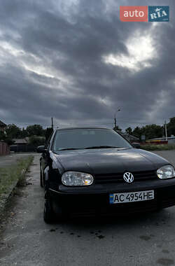 Хэтчбек Volkswagen Golf 1999 в Луцке