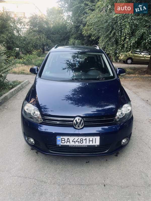 Универсал Volkswagen Golf 2009 в Кропивницком